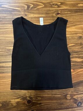 BYLT Basics Black Ribbed V-Neck Cropped Tank